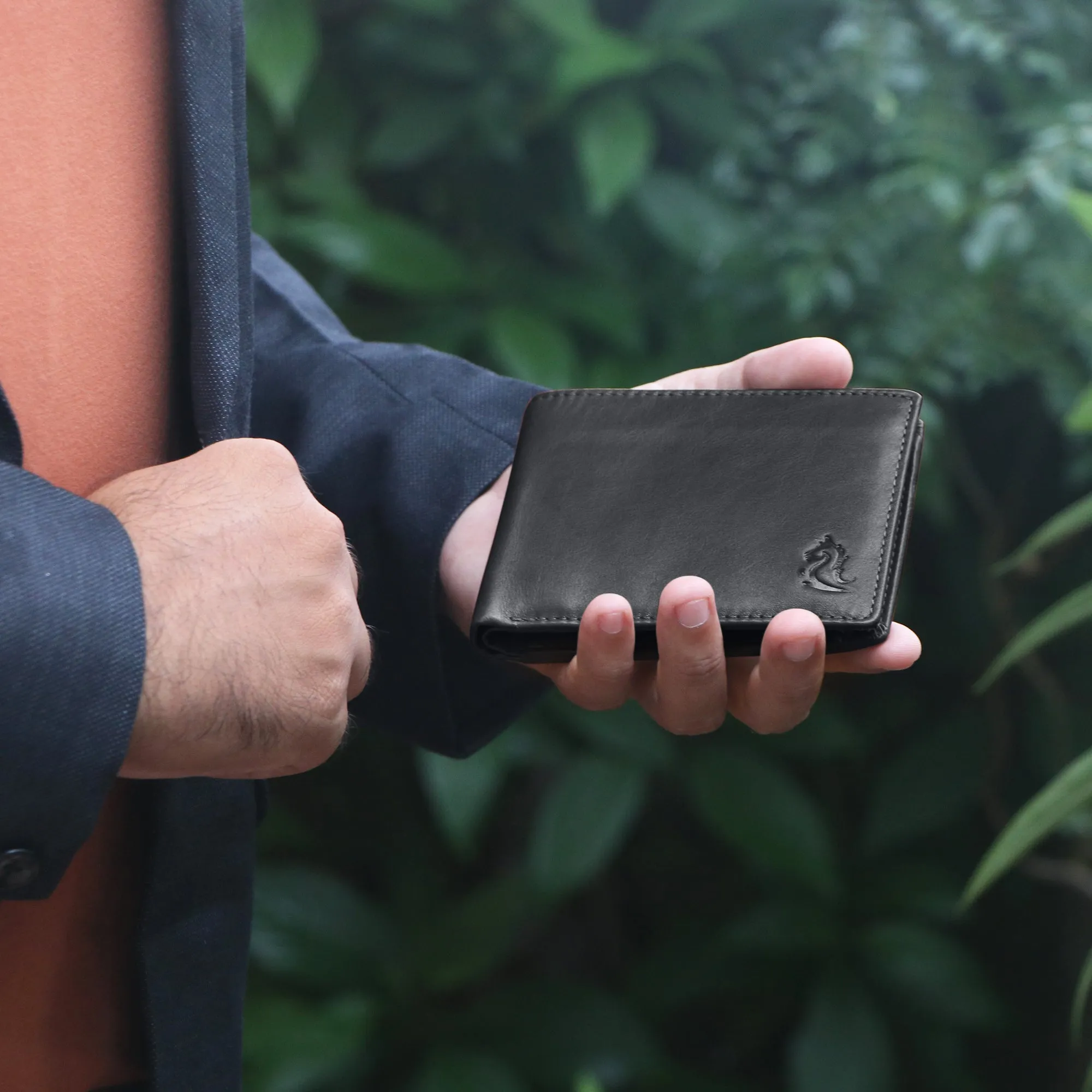 10012 Wine Bifold Wallet