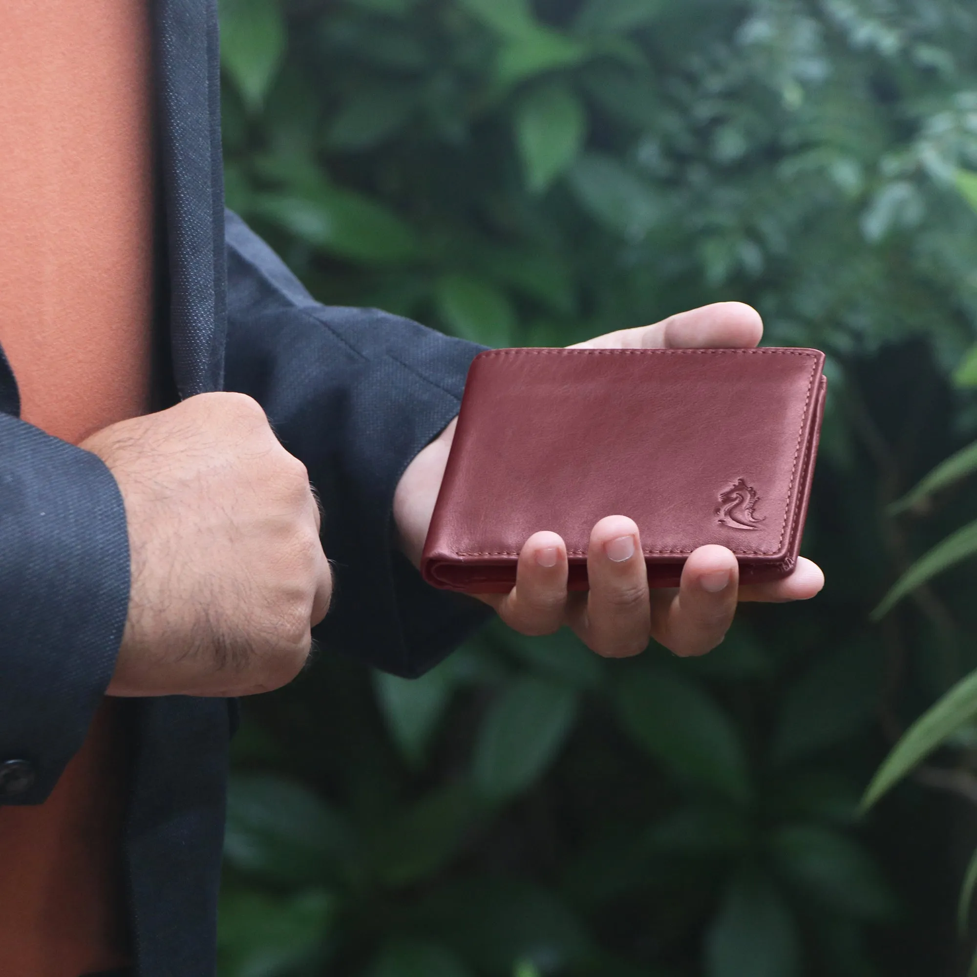 10012 Wine Bifold Wallet