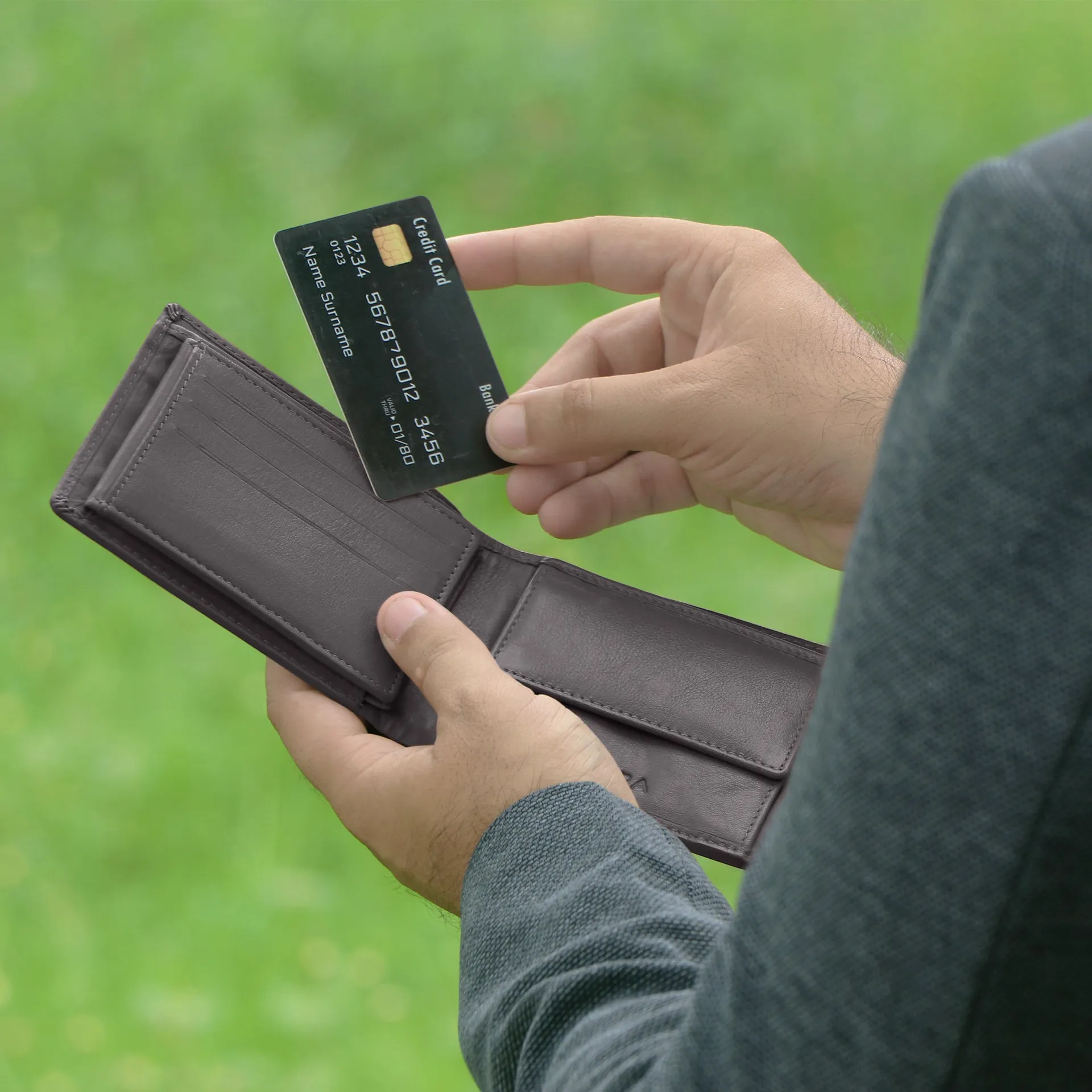 10090 Brown & Blue Bifold Wallet