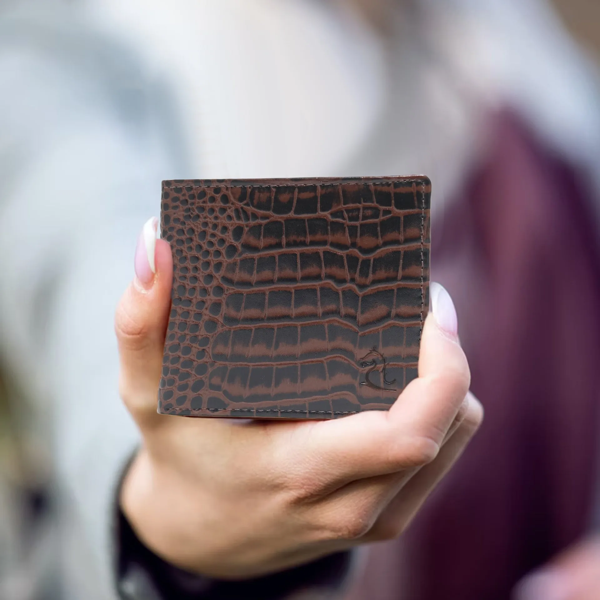 10148 Croco Brown Leather Bifold Wallet for Men