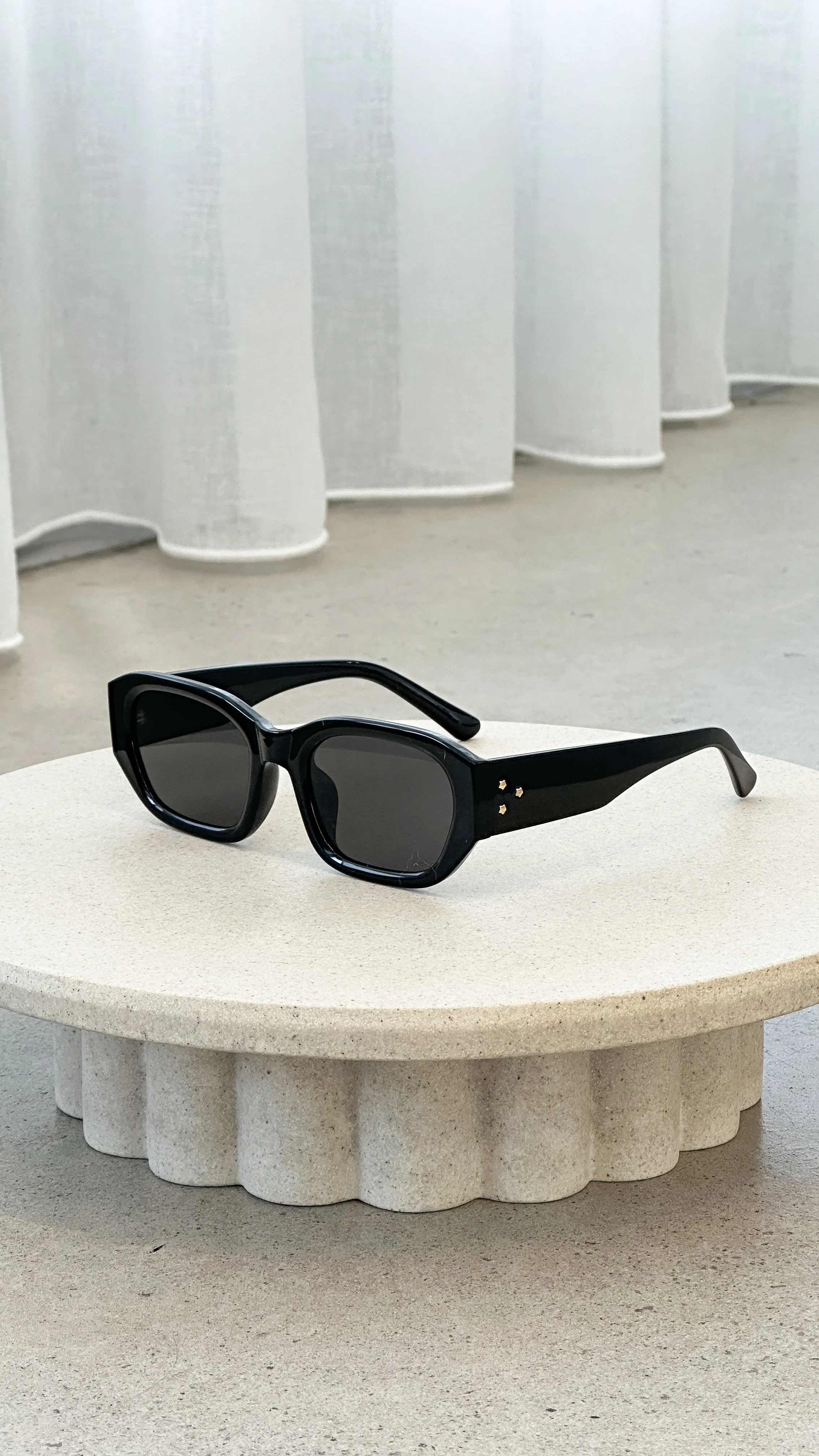 Blakely Sunglasses - Black
