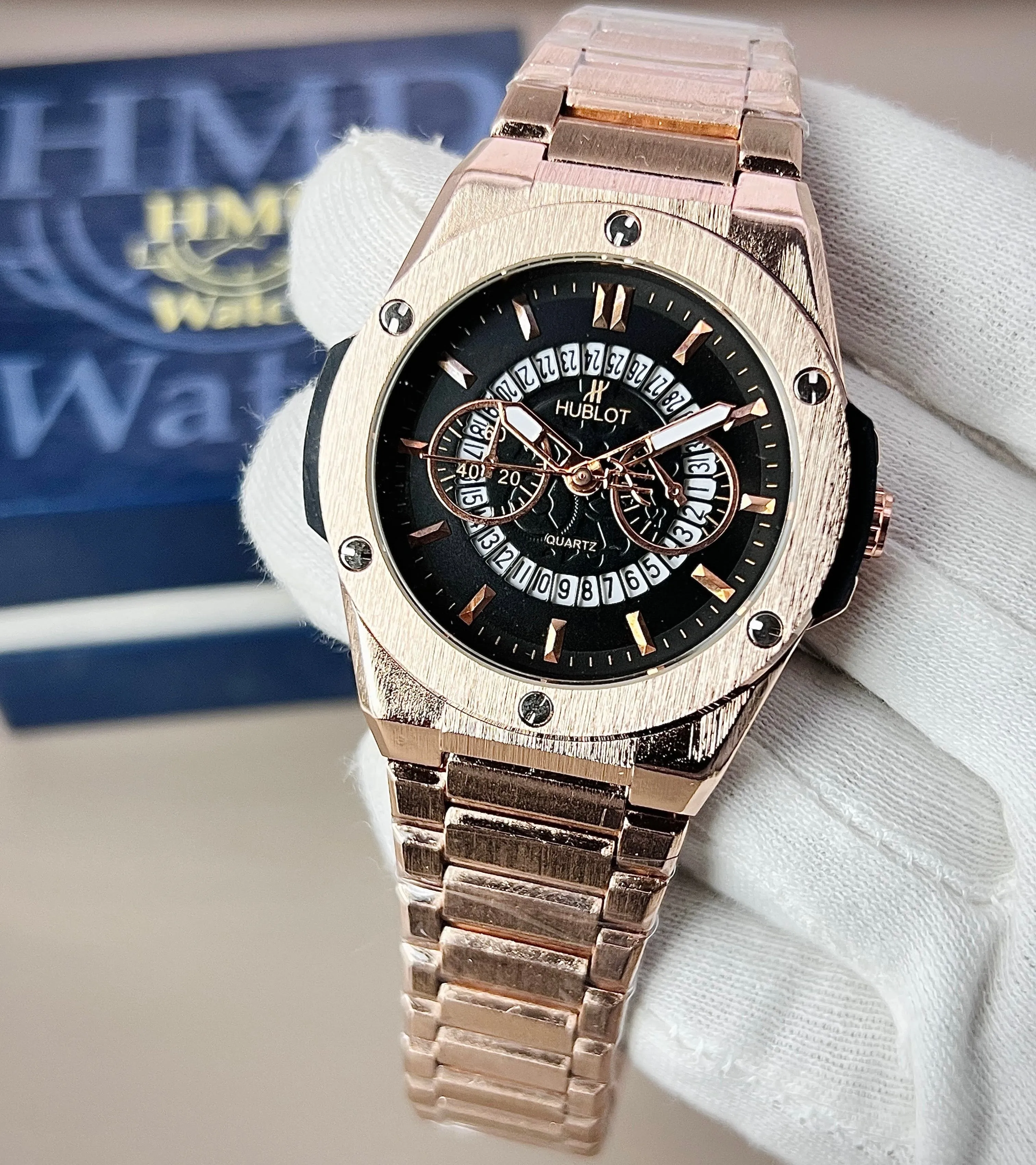 Hublot Men’s Watch - Classic Design, Fine Quality, & 5 Stylish Colors