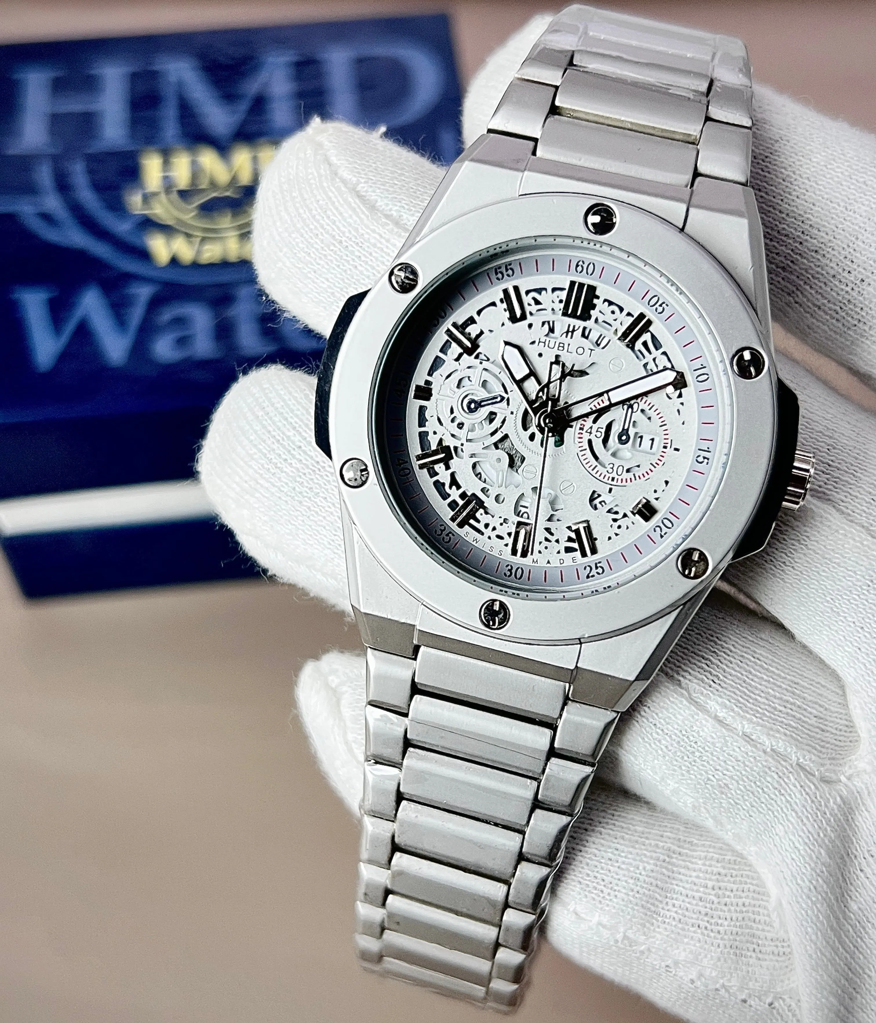 Hublot Men’s Watch - Classic Design, Fine Quality, & 5 Stylish Colors