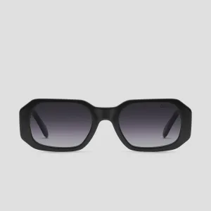 Hyped Up -Black Frame / Smoke Lens
