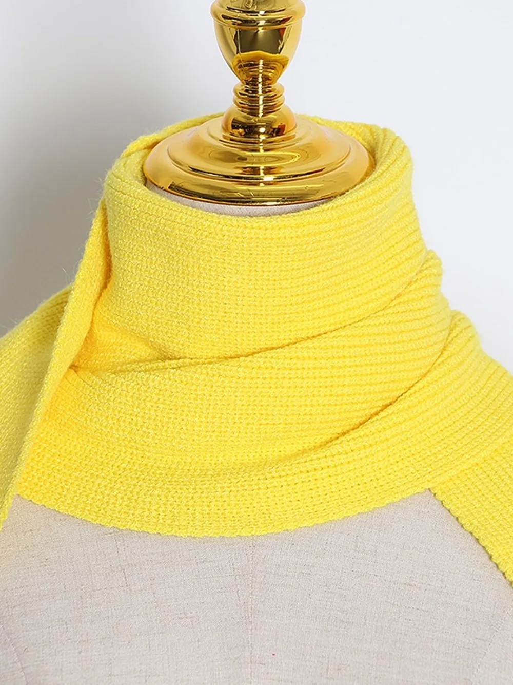 Knitting Scarves w Sleeve