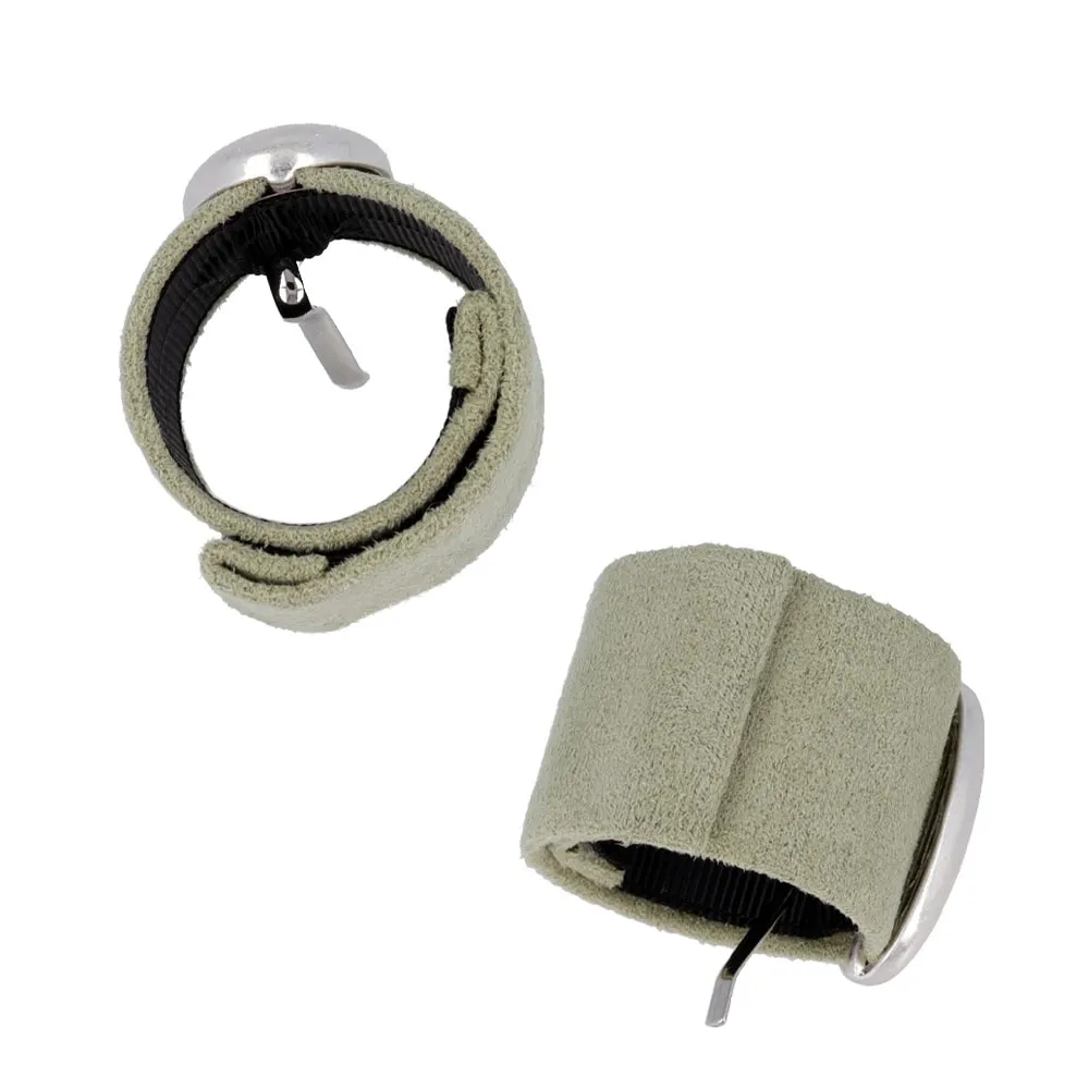 Metal Detail Ponytail Cuff