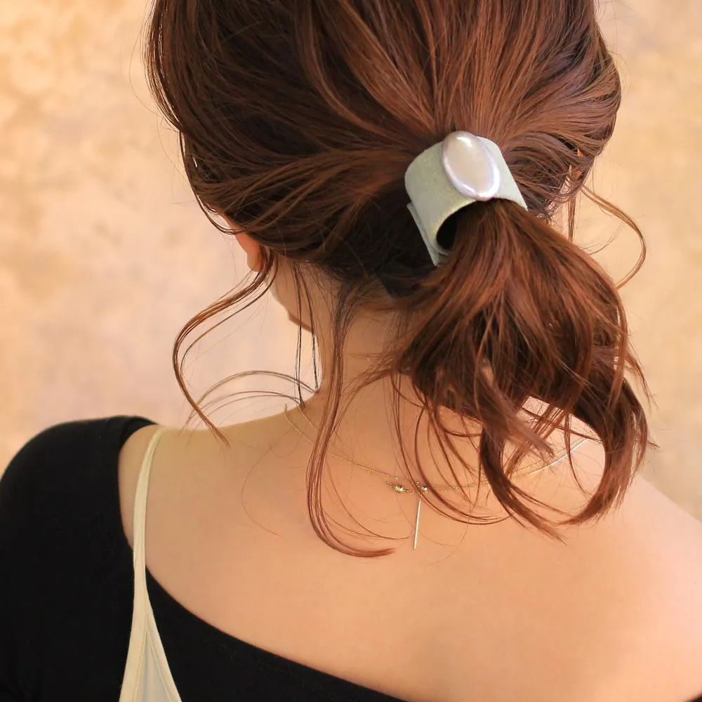 Metal Detail Ponytail Cuff