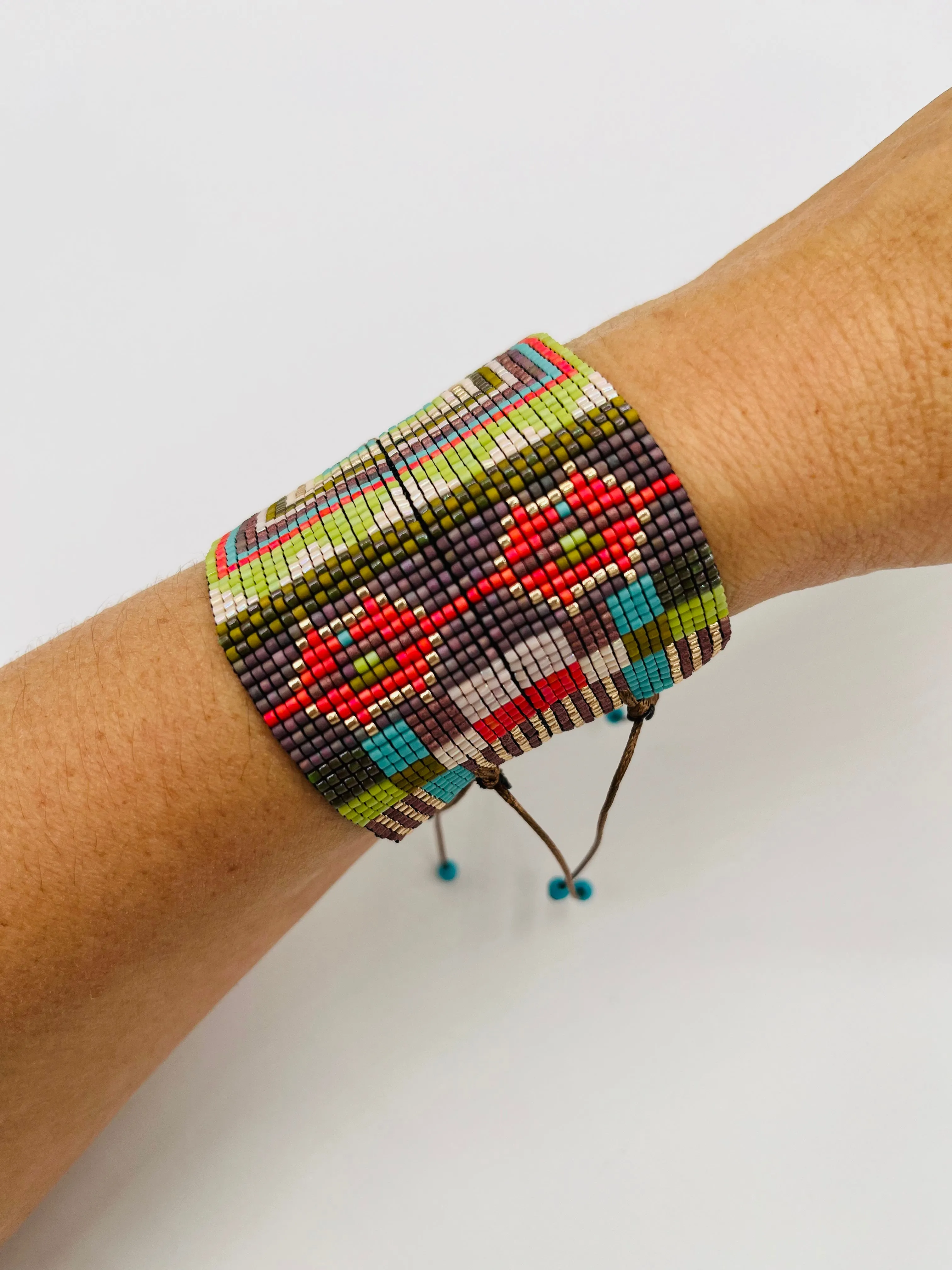 Nativo Cuff Wide Adjustable